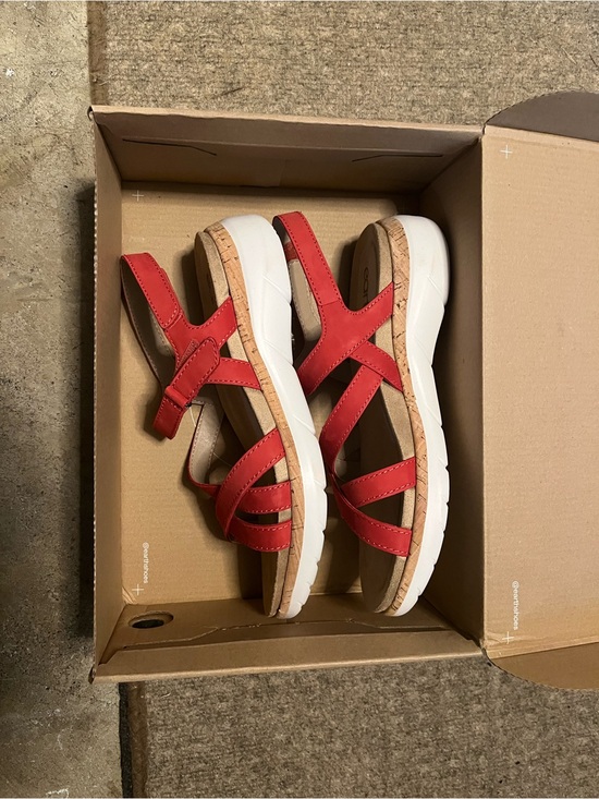 Earth Shoes - Earth Red Slingback Cork-Trim Sandals
